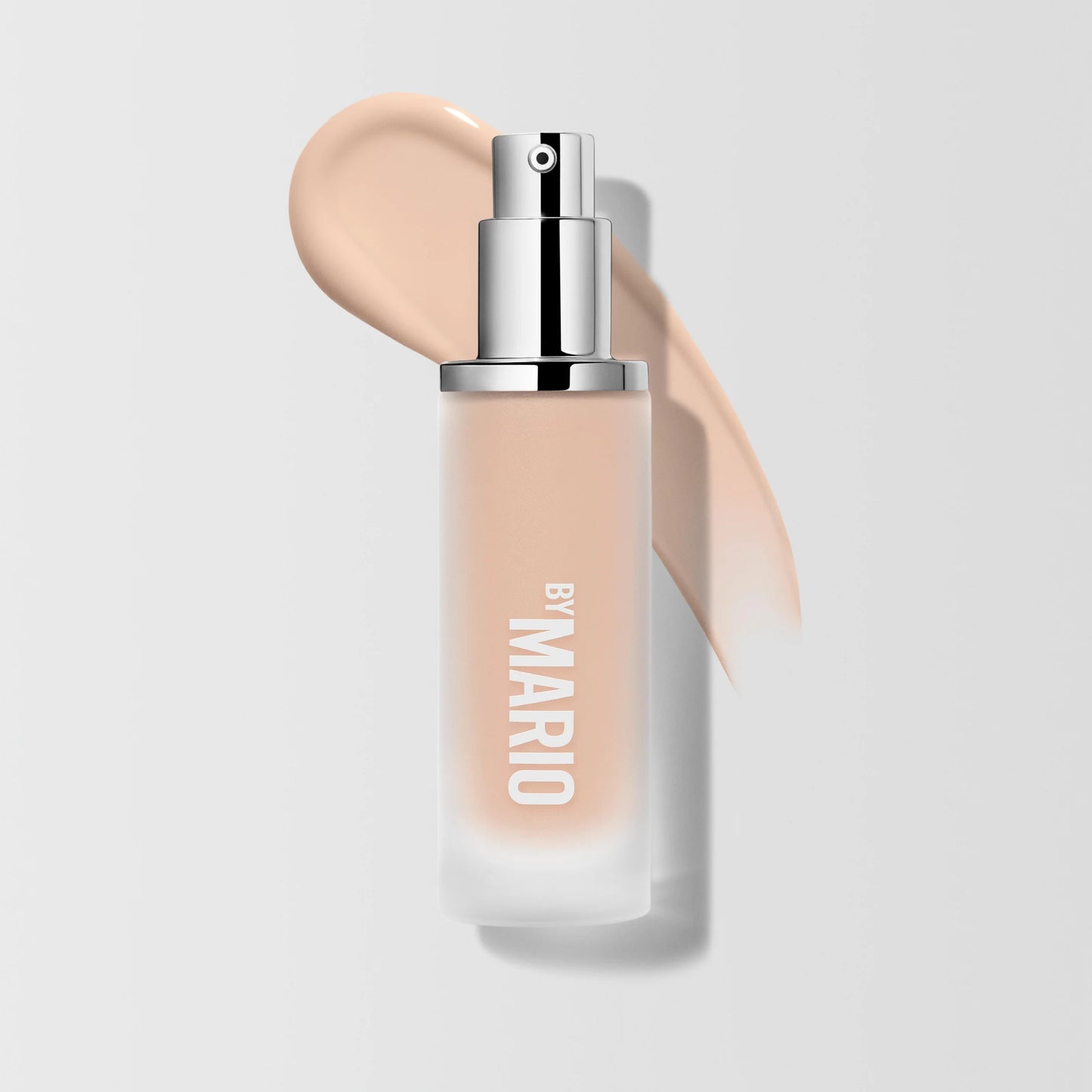 Foundation mit natürlichem Finish