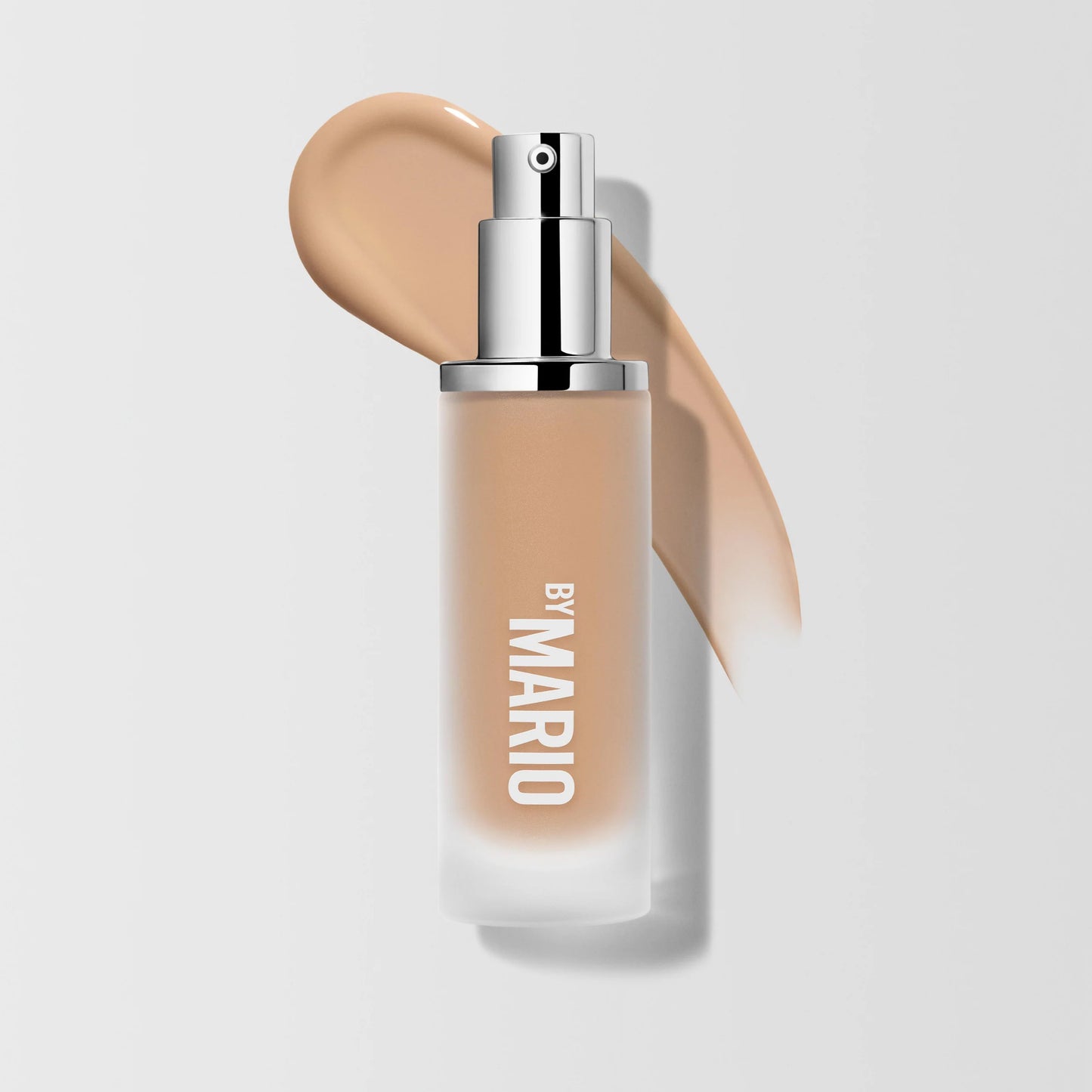 Foundation mit natürlichem Finish